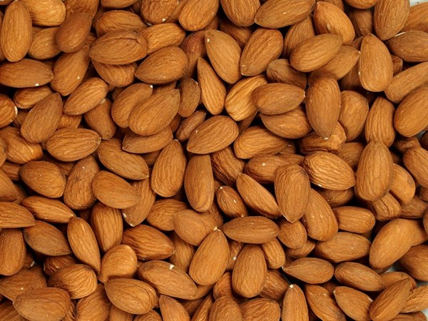 Ořechy a laskominy Mandle natural