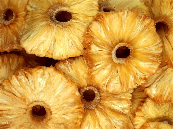 Ořechy a laskominy Ananas kroužky natural