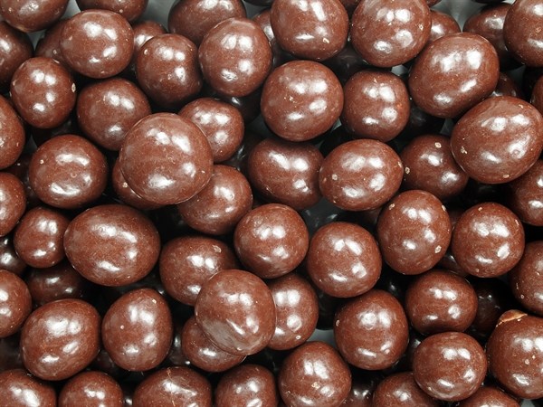 Ořechy a laskominy Angrešt v hořké čokoládě
