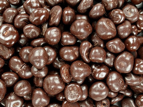 Ořechy a laskominy Mochyně v hořké čokoládě