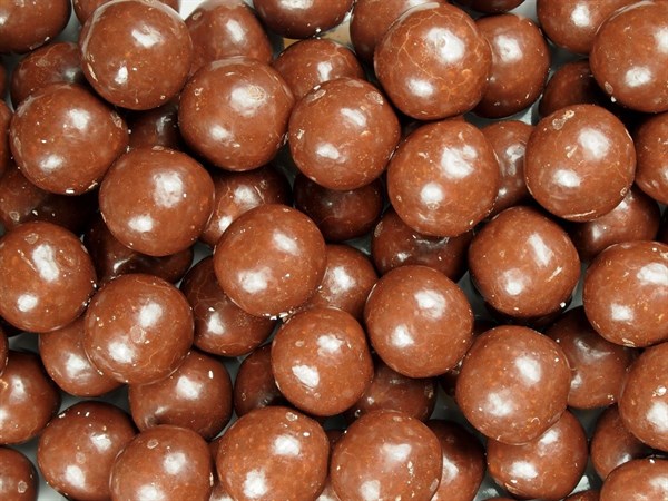 Laskominy Kokosové kuličky v mléčné čokoládě