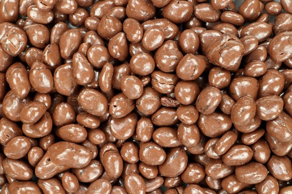 Ořechy a laskominy Rozinky v mléčné čokoládě